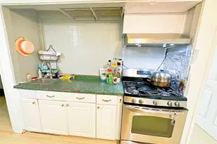 57 Pennyfield Cp Dr, Bronx, NY 10465 - Photo 9