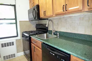 485 E Lincoln Ave, Mount Vernon, NY 10552 - Photo 3