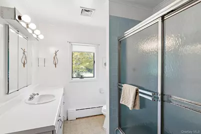 35 Bayberry Lane, Sag Harbor, NY 11963 - Photo 11