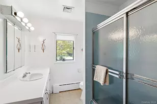 35 Bayberry Ln, Sag Harbor, NY 11963 - Photo 11