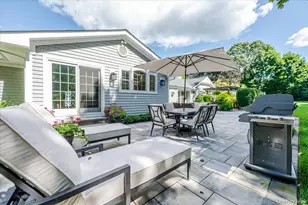 5 Fleetwood Dr, Huntington, NY 11743 - Photo 31