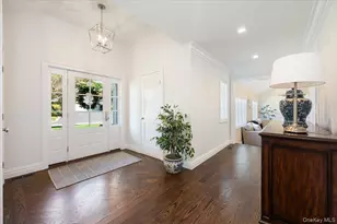 5 Fleetwood Dr, Huntington, NY 11743 - Photo 3