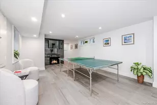 5 Fleetwood Dr, Huntington, NY 11743 - Photo 33