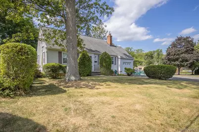 85 Lt Cox Drive, Pearl River, NY 10965 - Photo 3