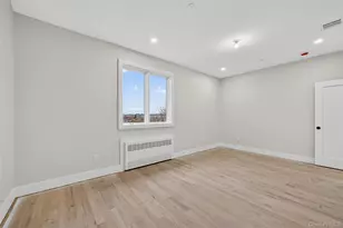 6 Milla Ln, Spring Valley, NY 10977 - Photo 19