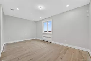 6 Milla Ln, Spring Valley, NY 10977 - Photo 17