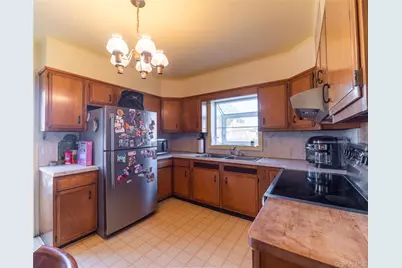 60 Lafayette Drive, Port Chester, NY 10573 - Photo 9