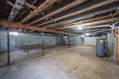 48 Vernon Street, Patchogue, NY 11772 - Photo 23