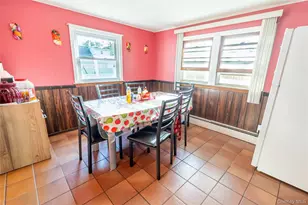 60 32nd St, Copiague, NY 11726 - Photo 5