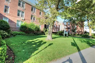 16 Main St, East Rockaway, NY 11518 - Photo 33