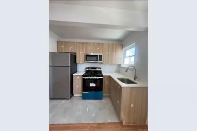 718 Rosedale Avenue, Bronx, NY 10473 - Photo 1