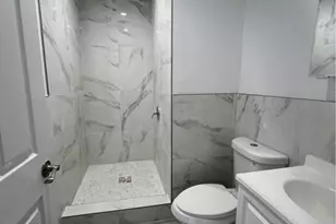 718 Rosedale Ave, Bronx, NY 10473 - Photo 3