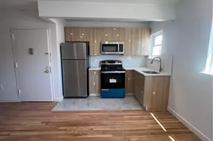 718 Rosedale Ave, Bronx, NY 10473 - Photo 7