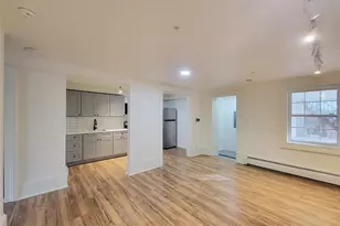 284 Liberty St, Newburgh, NY 12550 - Photo 9