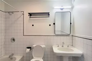 284 Liberty St, Newburgh, NY 12550 - Photo 5