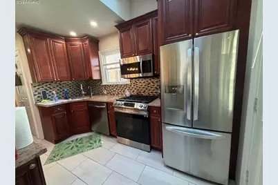 452 Macatee Place, Mineola, NY 11501 - Photo 11