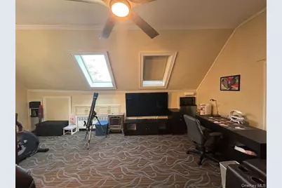 452 Macatee Place, Mineola, NY 11501 - Photo 23