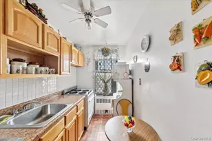 4265 Webster Ave, Bronx, NY 10470 - Photo 5