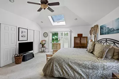 23 Nassau Road, Great Neck, NY 11021 - Photo 15