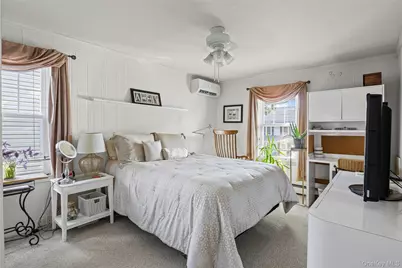 23 Nassau Road, Great Neck, NY 11021 - Photo 19