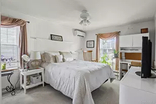 23 Nassau Rd, Great Neck, NY 11021 - Photo 19