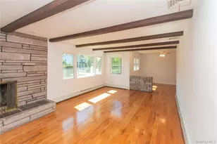 325 Hooker Ave, Poughkeepsie, NY 12603 - Photo 5