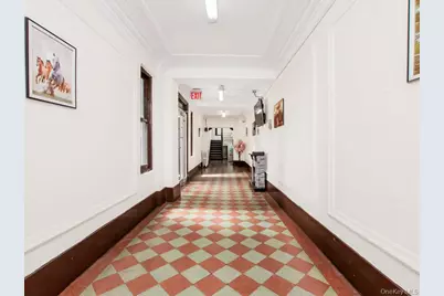 805 E 182nd Street #4E, Bronx, NY 10460 - Photo 13