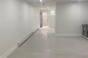 121-11 195th St, Saint Albans, NY 11413 - Photo 11