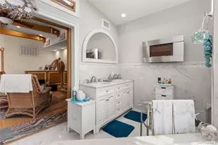 91 Ocean Ave, Bay Shore, NY 11706 - Photo 11