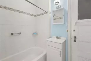 91 Ocean Ave, Bay Shore, NY 11706 - Photo 13