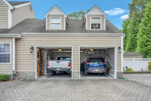 4 Vera Ct, Centereach, NY 11720 - Photo 7