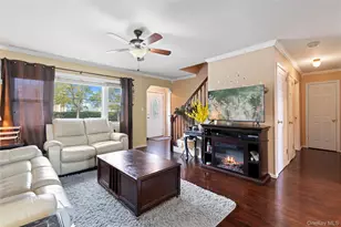 304 Unqua Rd, Massapequa, NY 11758 - Photo 7