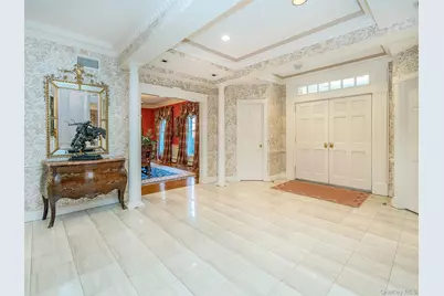 5 Danton Lane S, Locust Valley, NY 11560 - Photo 5