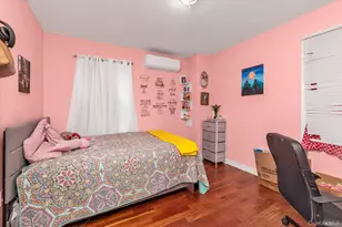 141-22 181st St, Springfield Gardens, NY 11413 - Photo 9