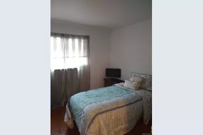 81-05 149th Avenue, Howard Beach, NY 11414 - Photo 9