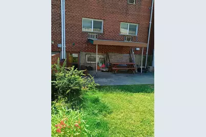 81-05 149th Avenue, Howard Beach, NY 11414 - Photo 25