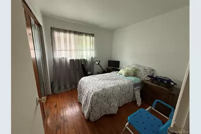 81-05 149th Avenue, Howard Beach, NY 11414 - Photo 17