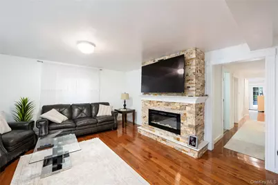 2647 E Main Street, Wappingers Falls, NY 12590 - Photo 9