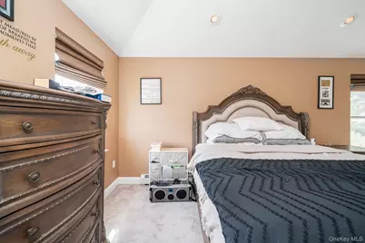 115 Brigadoon Boulevard, Highland Mills, NY 10930 - Photo 37