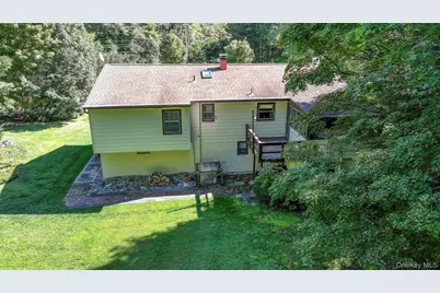 2 Myers Lane, Hyde Park, NY 12538 - Photo 15