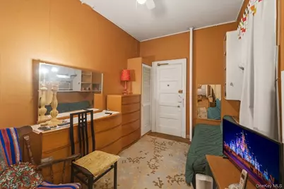 92 Hamilton Avenue #2A, Yonkers, NY 10705 - Photo 3