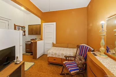 92 Hamilton Avenue #2A, Yonkers, NY 10705 - Photo 5