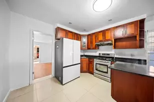 46-04 195th St, Flushing, NY 11358 - Photo 7