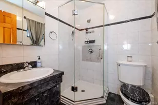 161-40 99th St, Howard Beach, NY 11414 - Photo 11