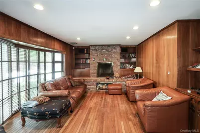 245 Birch Drive #roslyn, Roslyn, NY 11576 - Photo 9