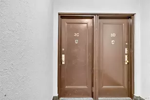 190 E Mosholu Pkwy S, Bronx, NY 10458 - Photo 9