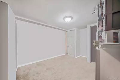 107 E 9th Street, Huntington Station, NY 11746 - Photo 25