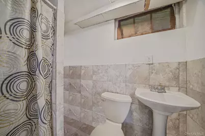 107 E 9th Street, Huntington Station, NY 11746 - Photo 27