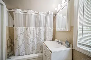 107 E 9th St, Huntington Station, NY 11746 - Photo 19