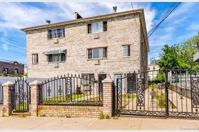 3703 Paulding Avenue, Bronx, NY 10469 - Photo 1